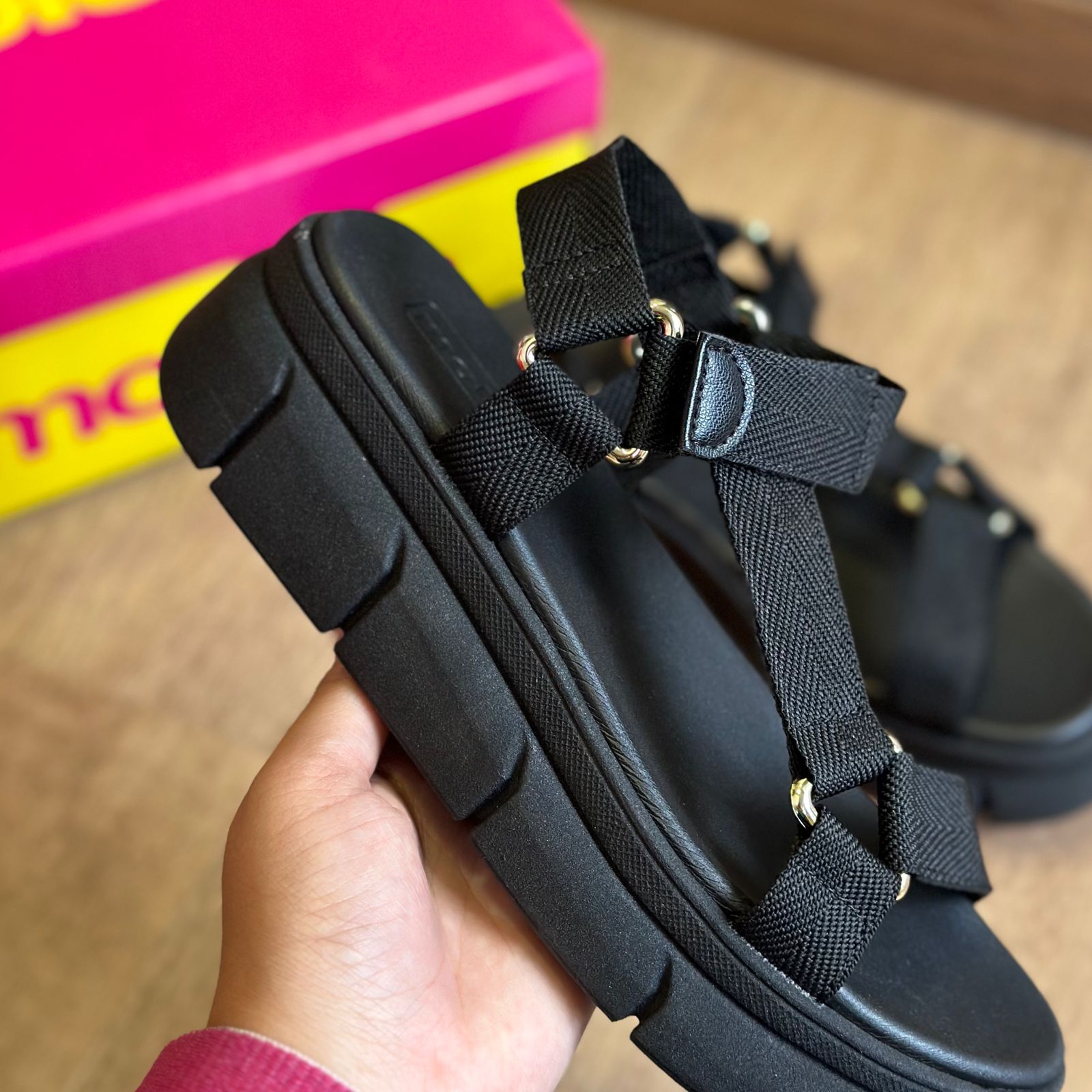 [COMPRE 1 LEVE 2]- SANDALIA PAPETE MOLECA