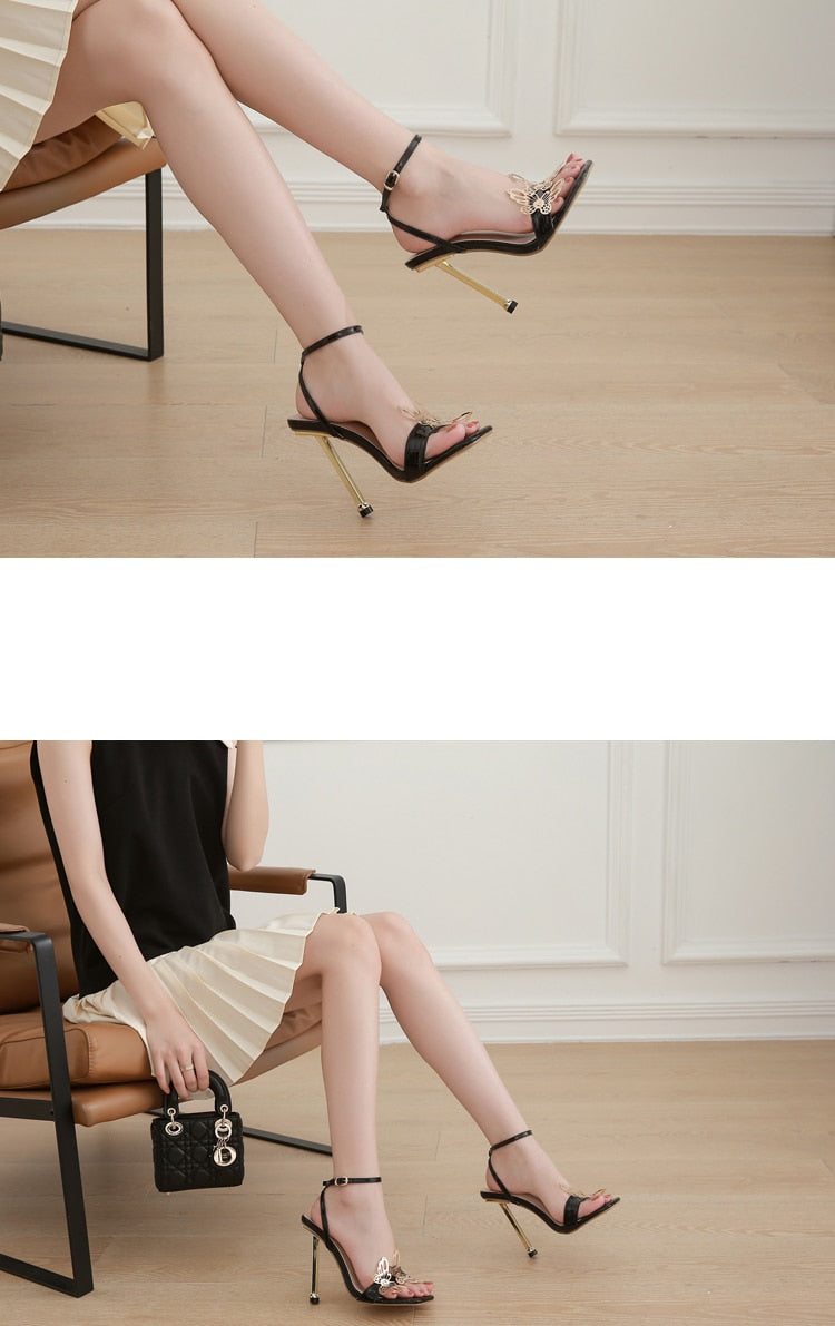 SANDÁLIA PRETA BUTTERFLY SALTO FINO