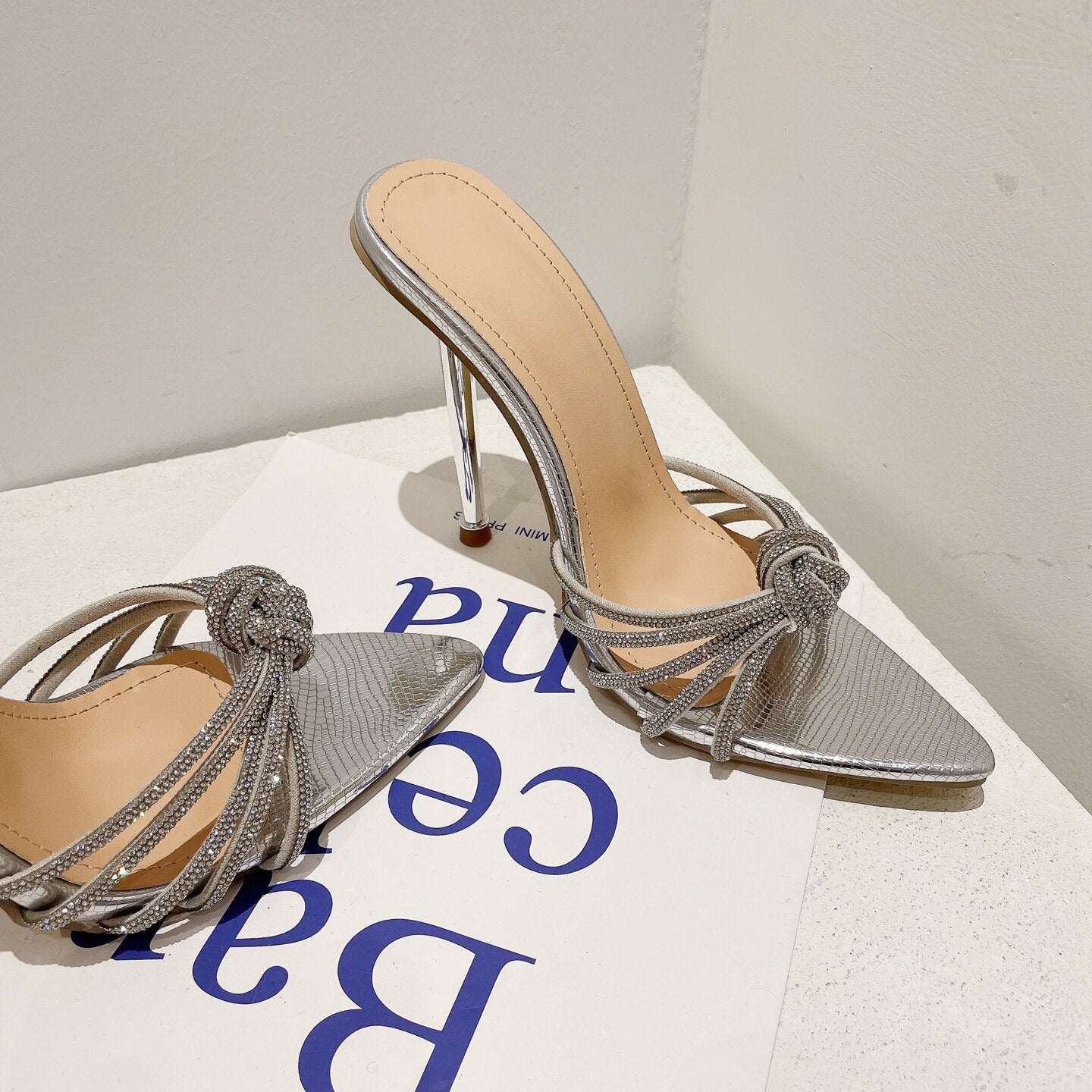 SANDÁLIA MULE KAIRA PRATA