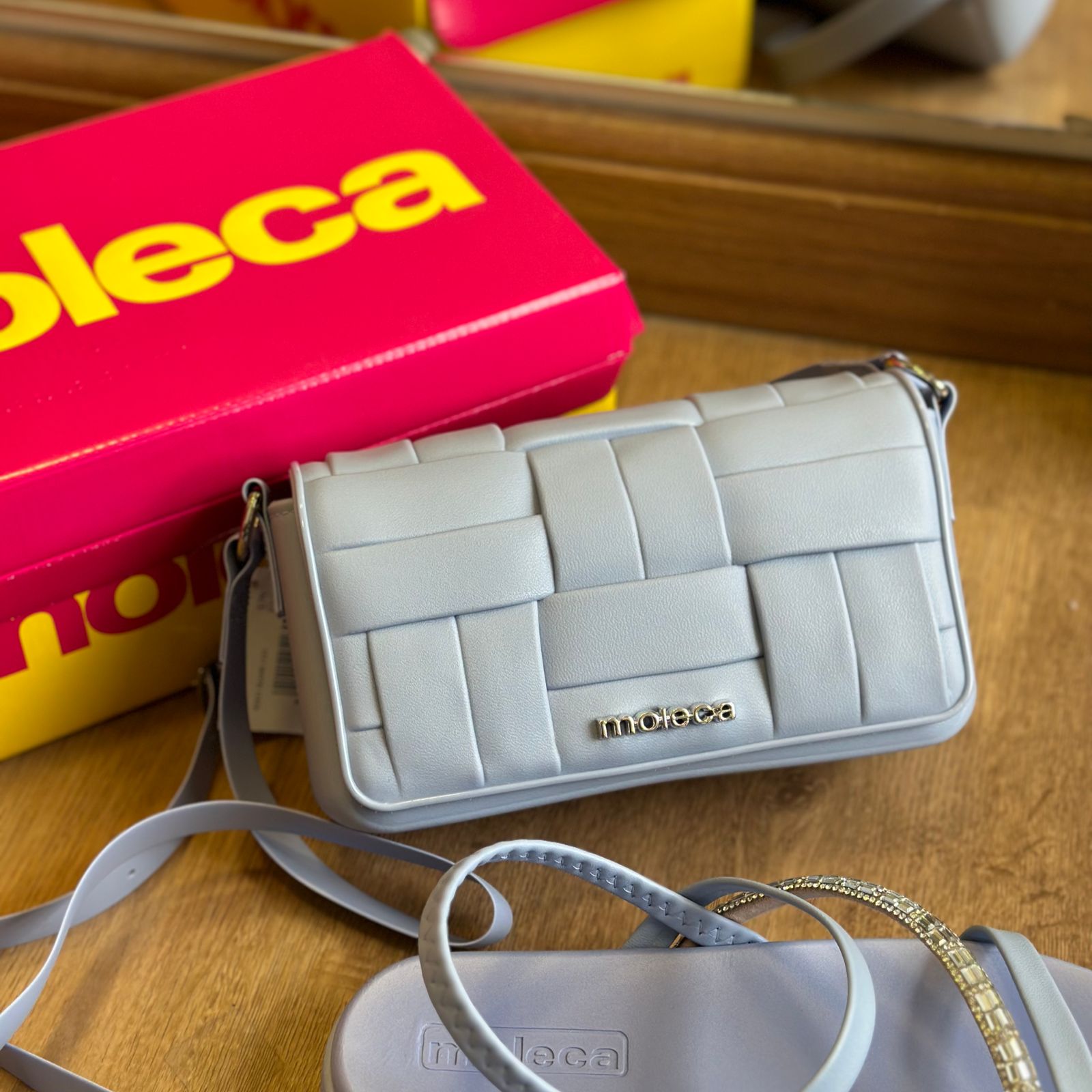 [COMPRE 1 LEVE 2] KIT SANDÁLIA + BOLSA MOLECA