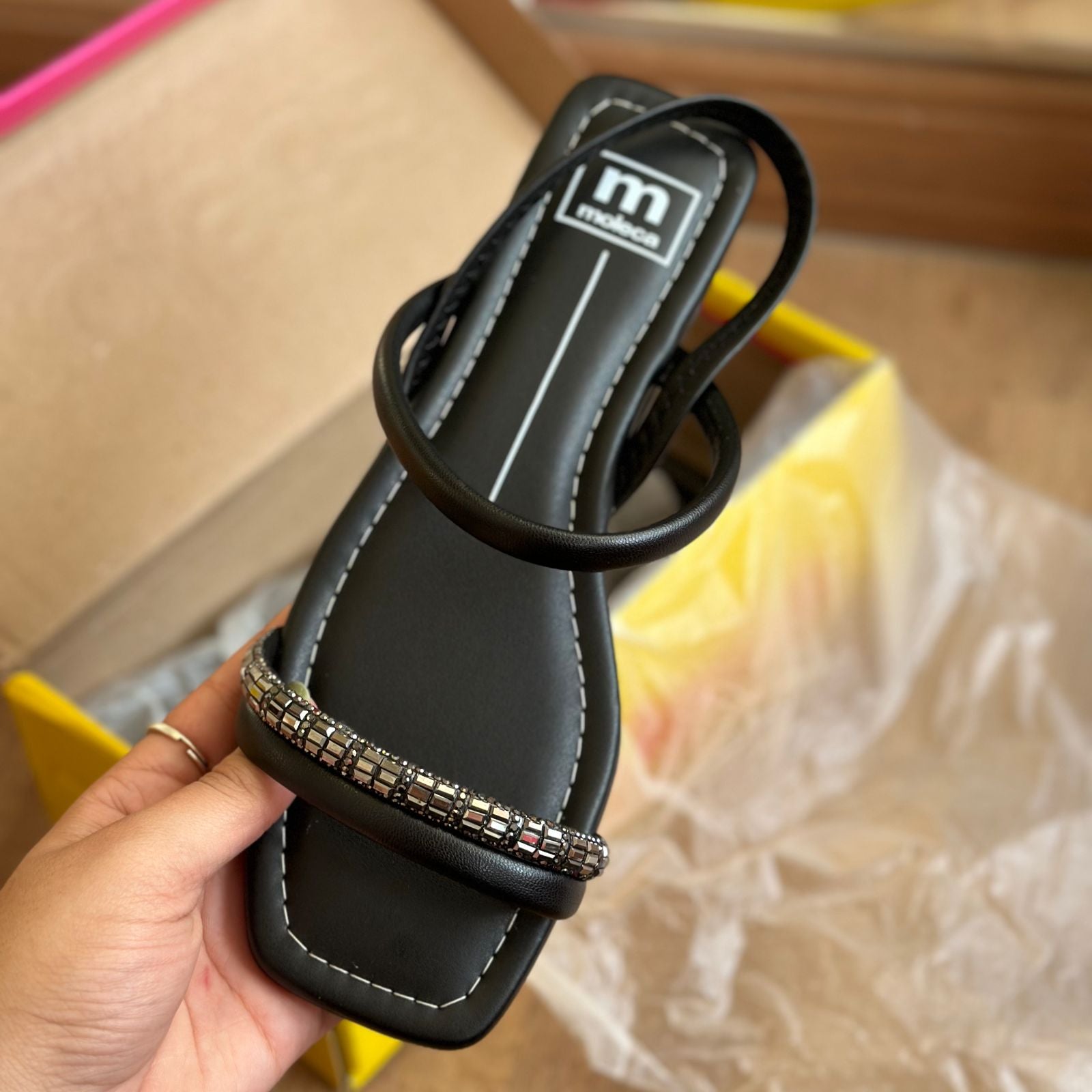 PROMOÇÃO RELÂMPAGO Sandália Moleca - SOMENTE HOJE!