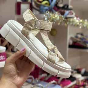 [COMPRE 1 LEVE 2]- SANDALIA PAPETE MOLECA