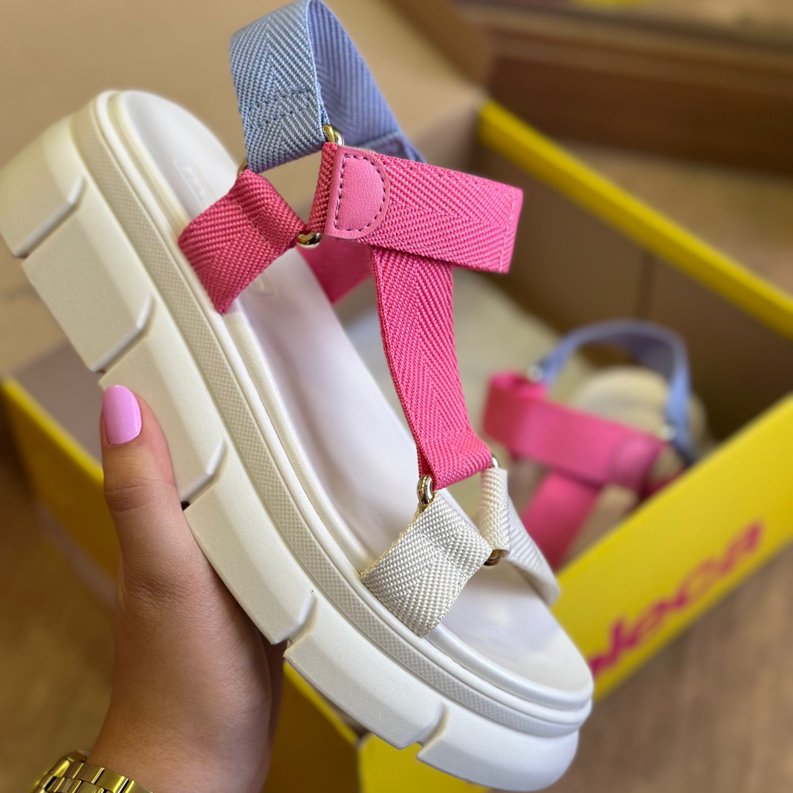 [COMPRE 1 LEVE 2]- SANDALIA PAPETE MOLECA