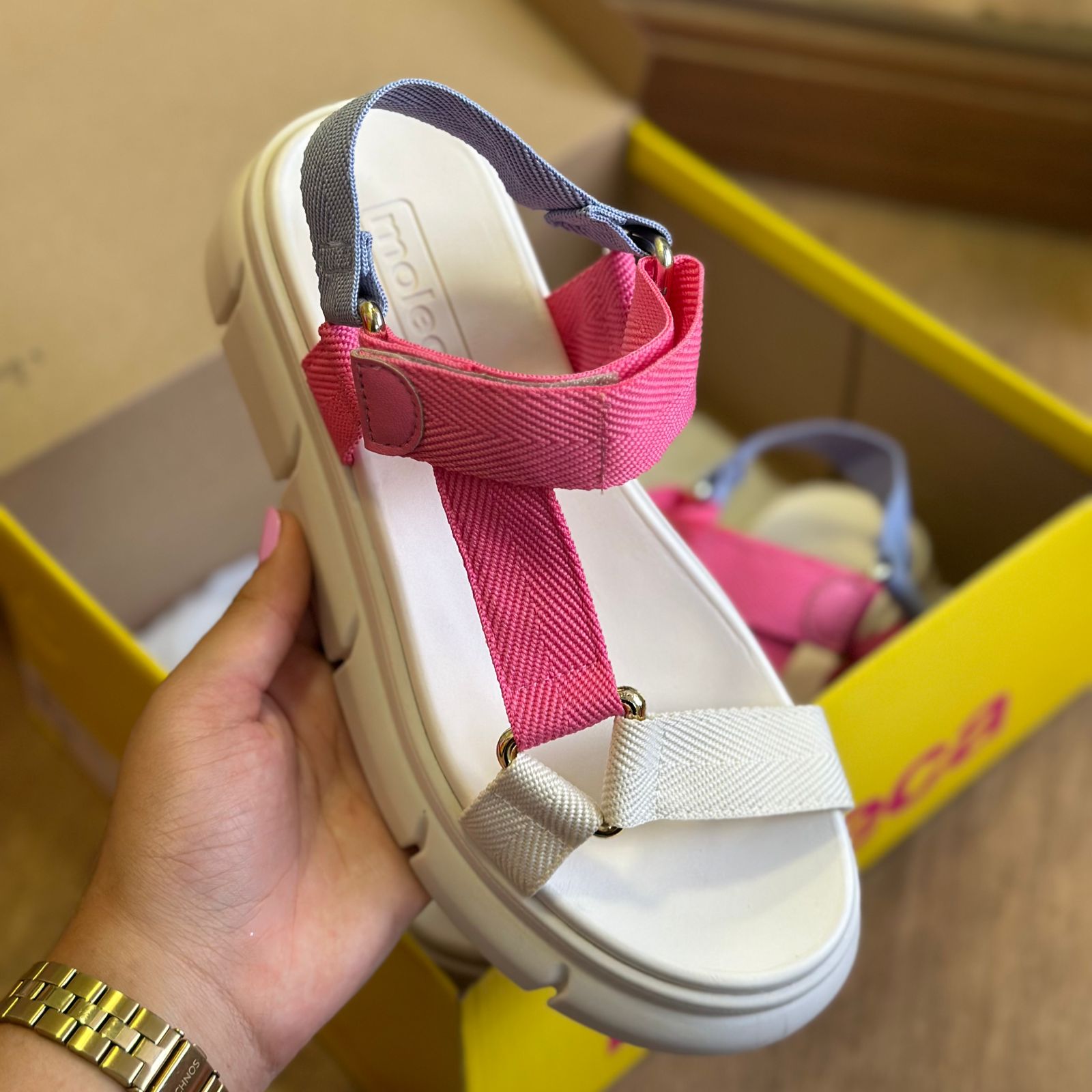 [COMPRE 1 LEVE 2]- SANDALIA PAPETE MOLECA