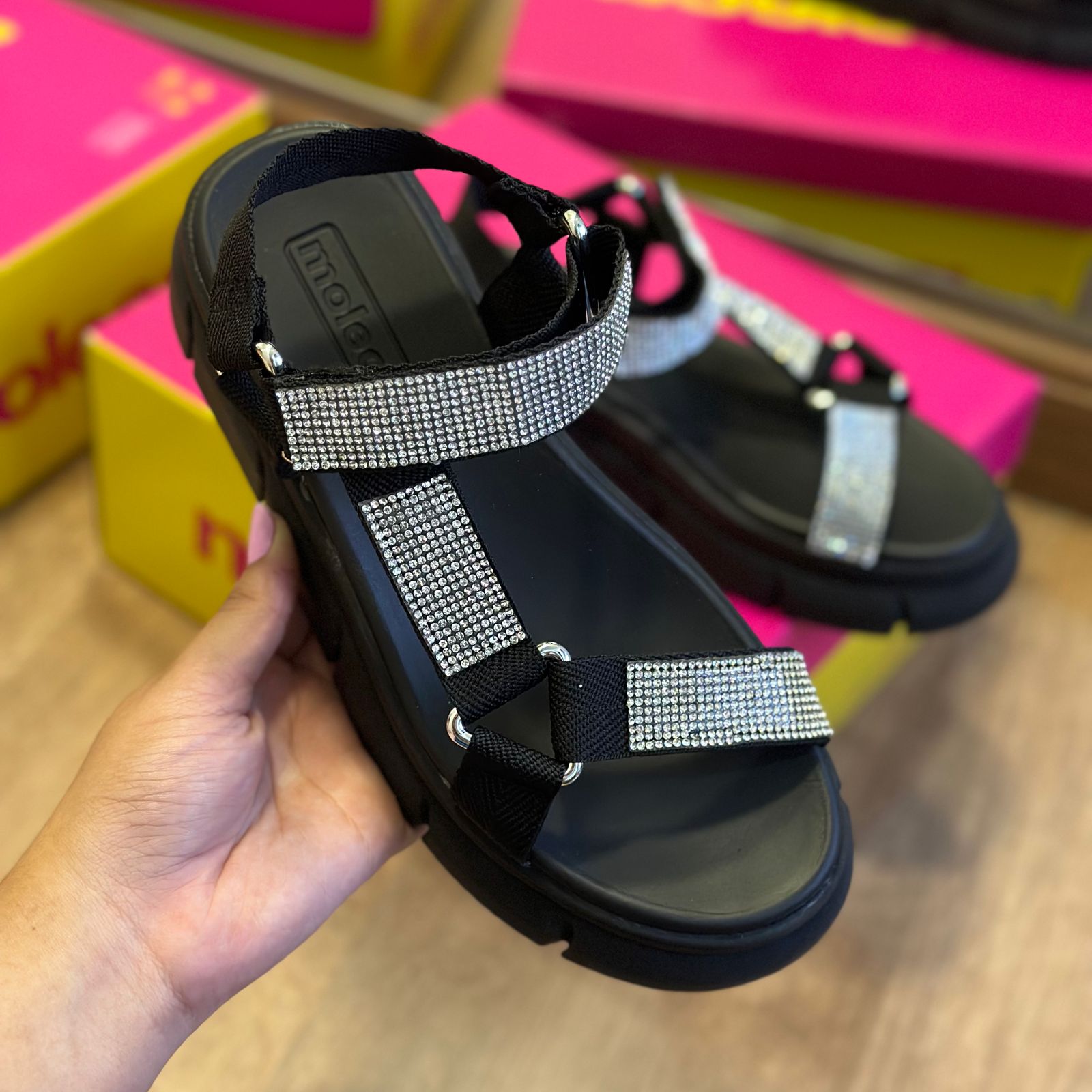 PROMOÇÃO RELÂMPAGO Sandália Moleca  - SOMENTE HOJE!