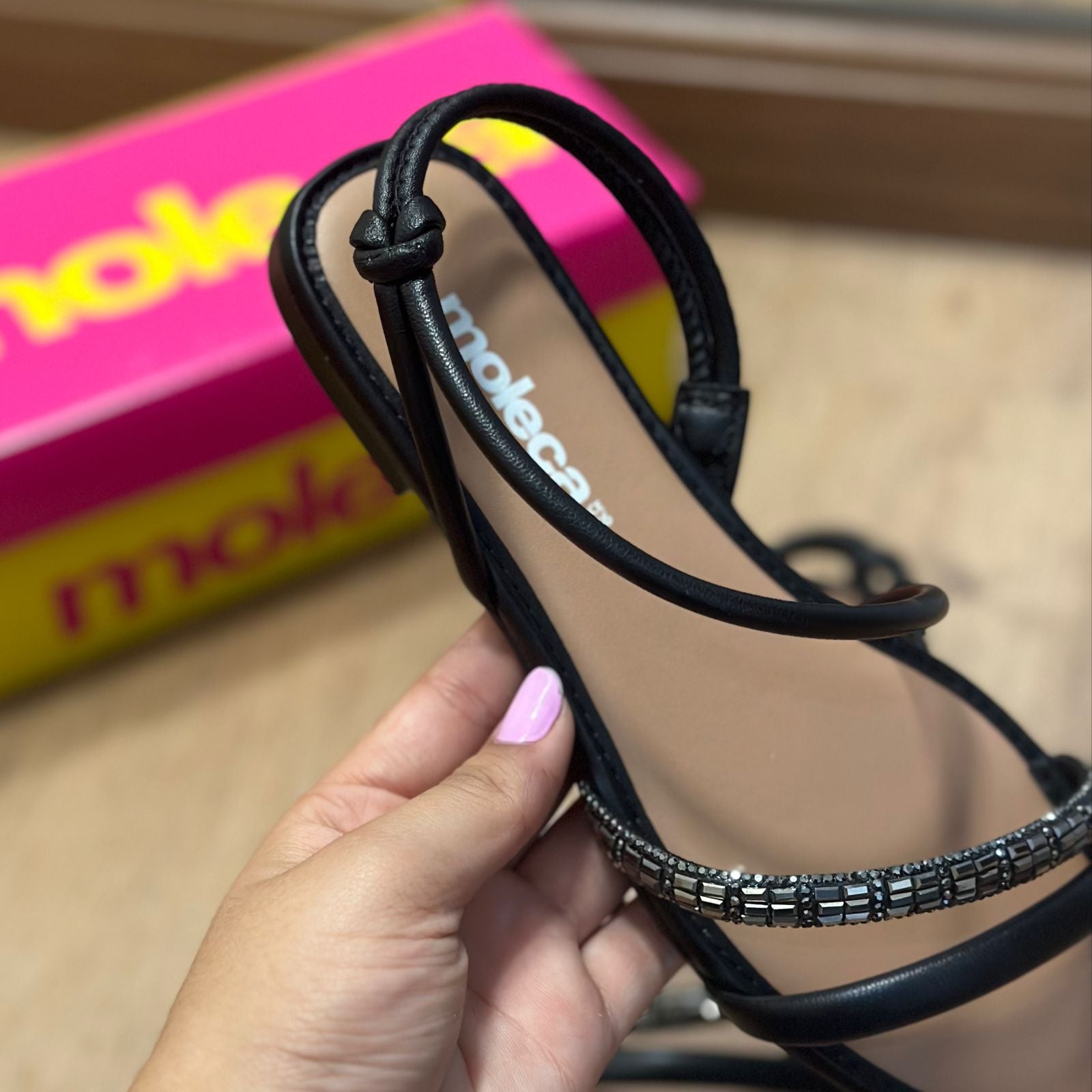 PROMOÇÃO RELÂMPAGO Sandália Moleca - SOMENTE HOJE!