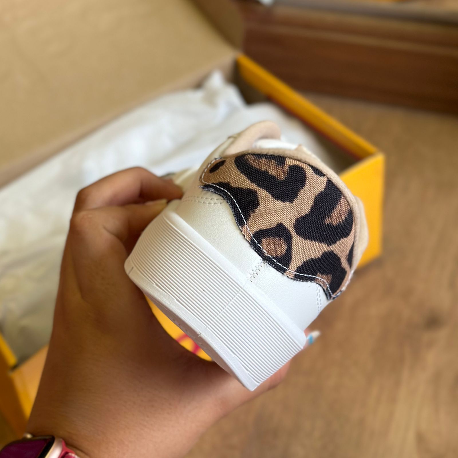 PROMOÇÃO RELÂMPAGO Tênis Moleca Tecido - SOMENTE HOJE!