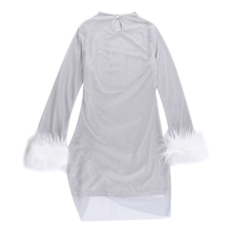 VESTIDO SHENI COM PLUMAS