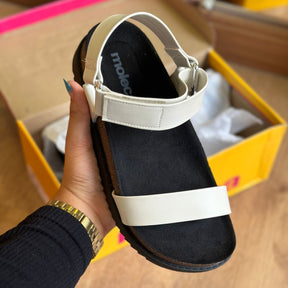 [COMPRE 1 LEVE 2]- SANDALIA PAPETE MOLECA