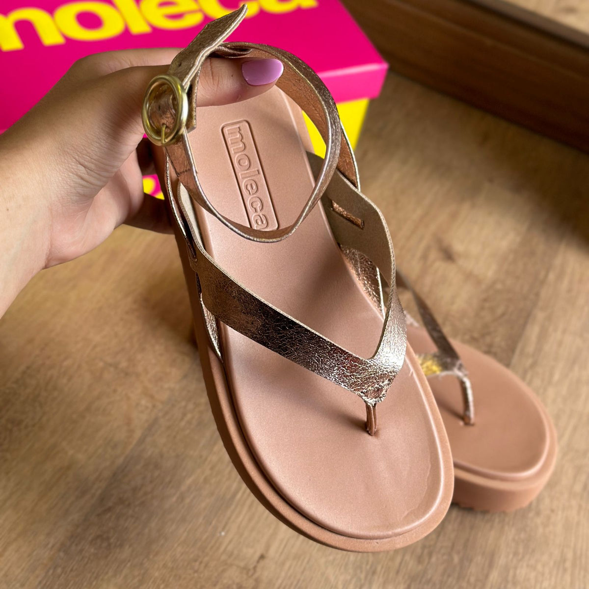 PROMOÇÃO RELÂMPAGO Sandália Moleca  - SOMENTE HOJE!