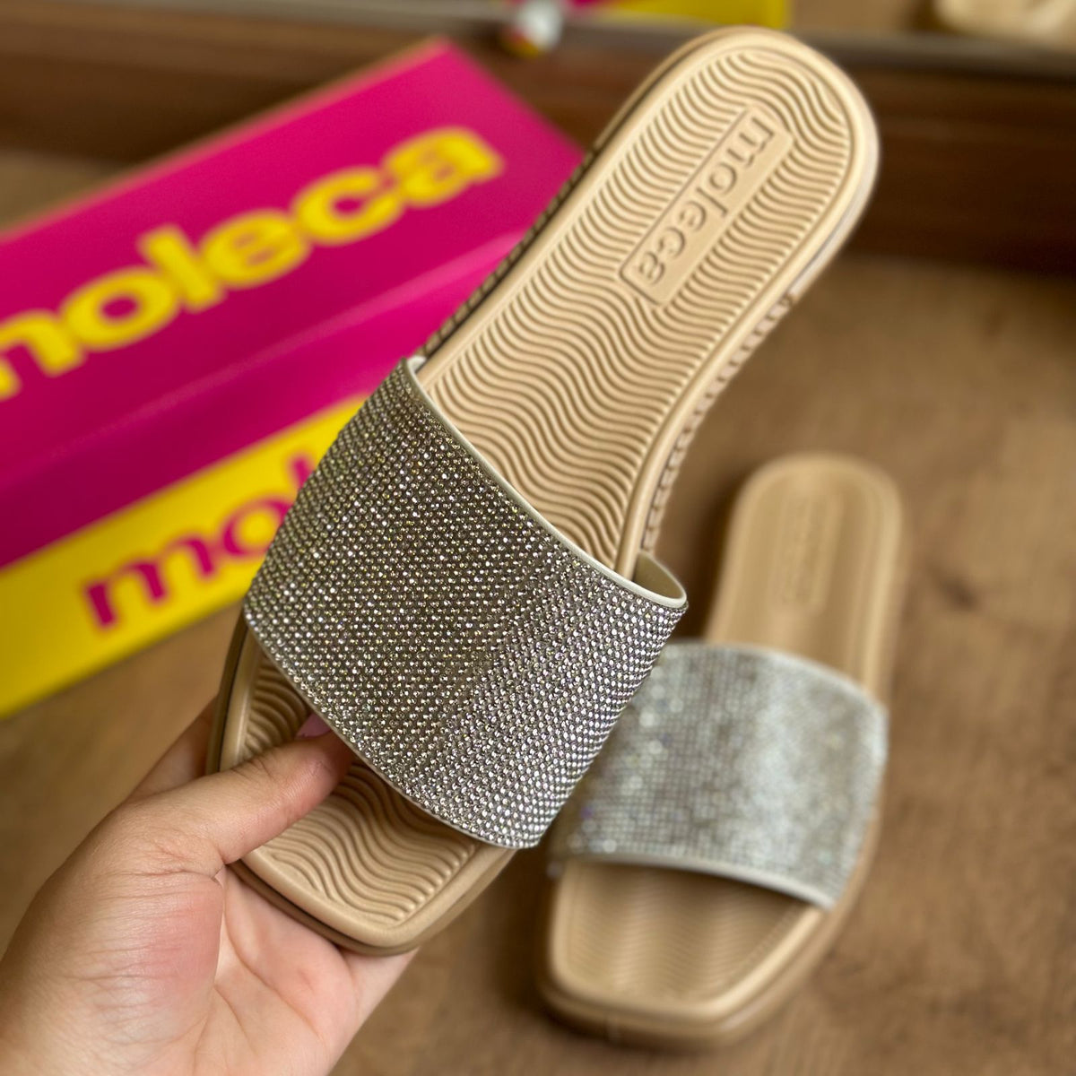 PROMOÇÃO RELÂMPAGO Sandália Moleca - SOMENTE HOJE!