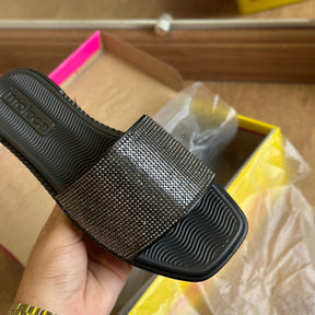 PROMOÇÃO RELÂMPAGO Sandália Moleca - SOMENTE HOJE!